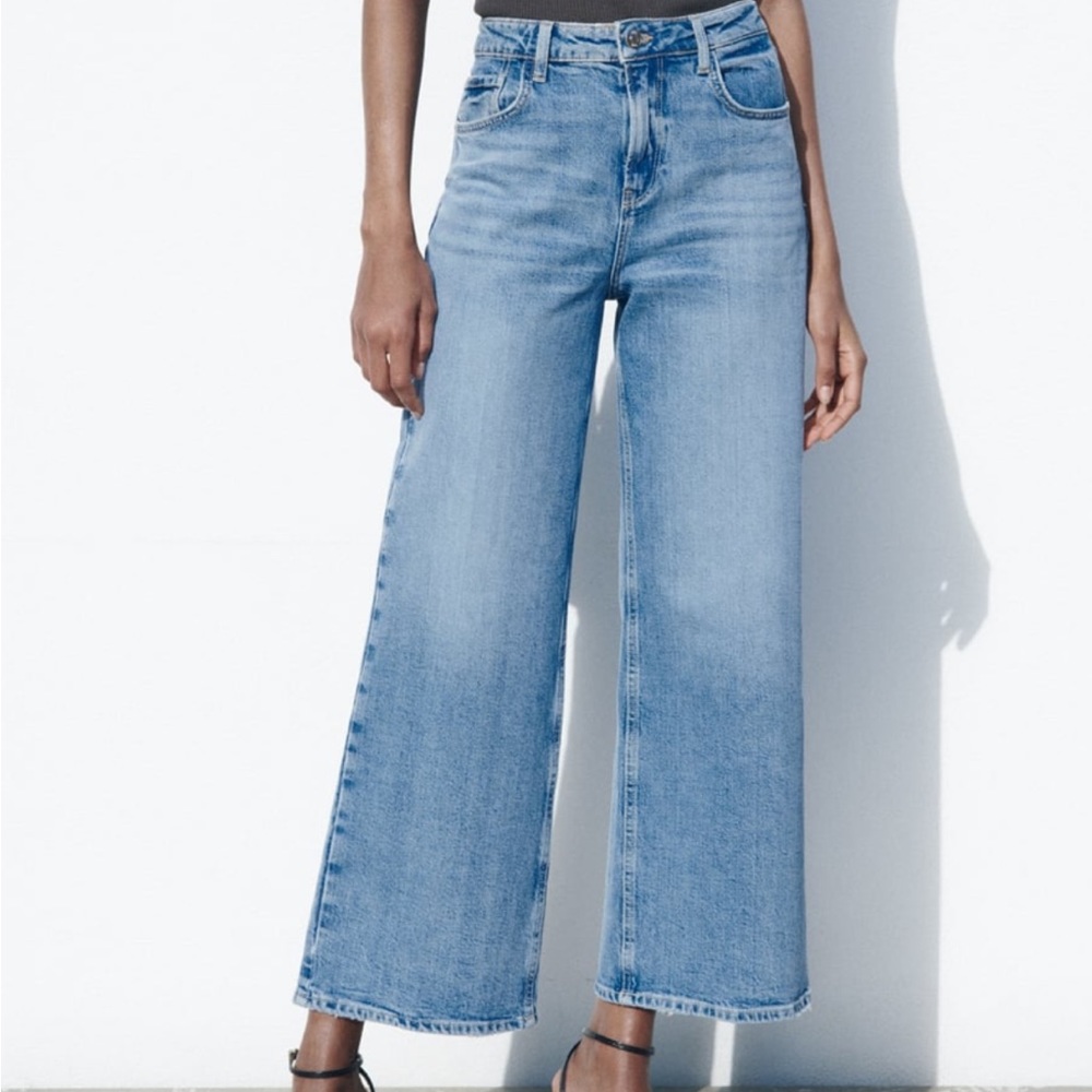 Zara wide leg cropped jeans